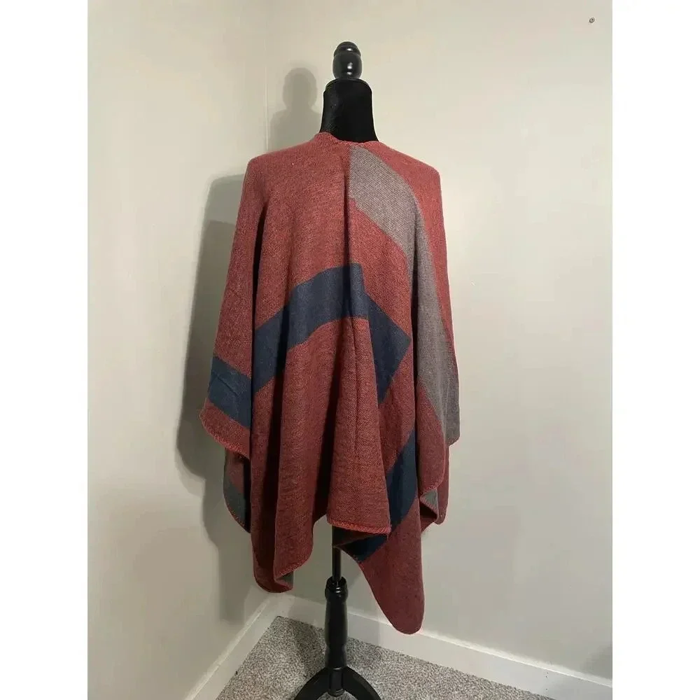 BB Dakota Colorblock Striped Knit Wrap Shawl‎